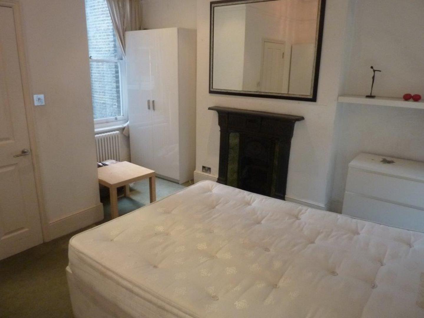 			3 Bedroom, 1 bath, 1 reception Flat			 Delaware Mansions, MAIDA VALE